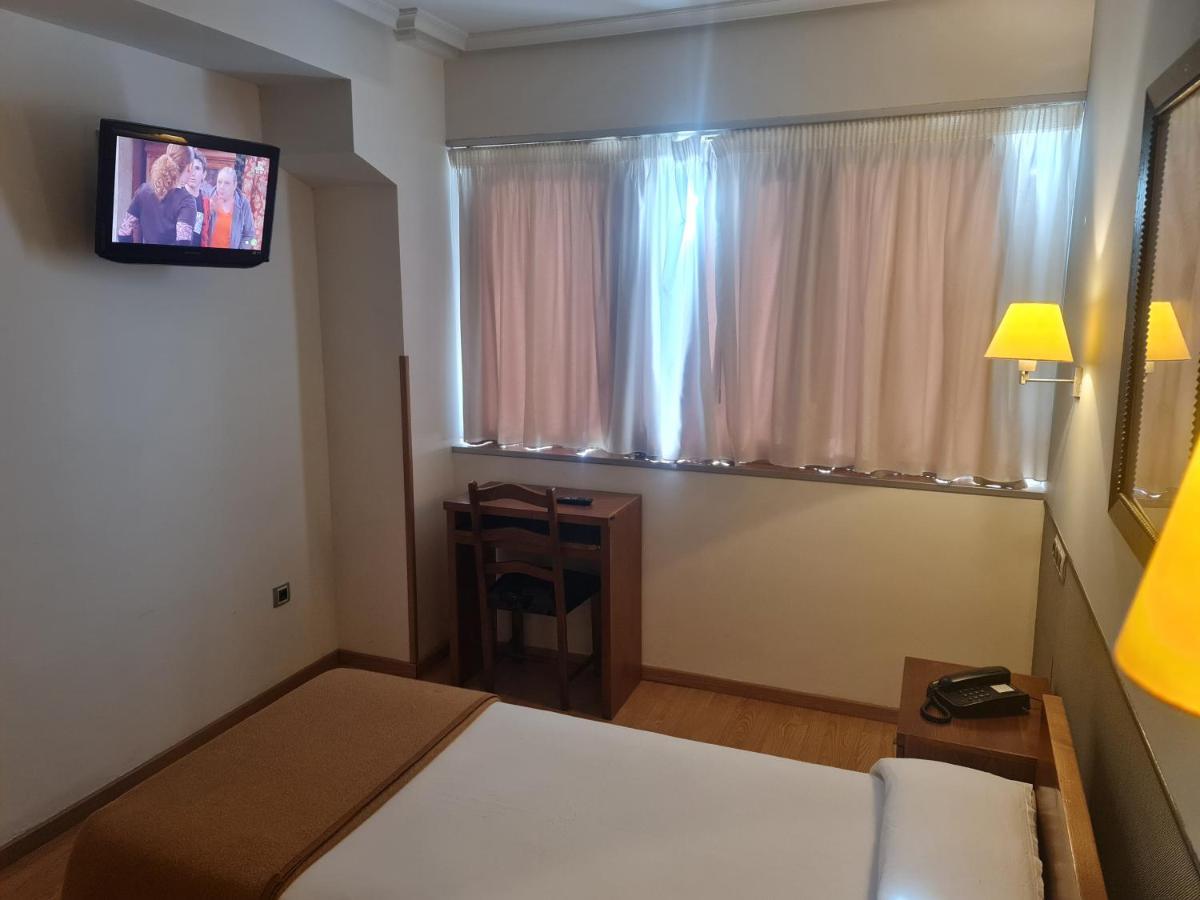 Hotel Ciudad De كوريلا المظهر الخارجي الصورة