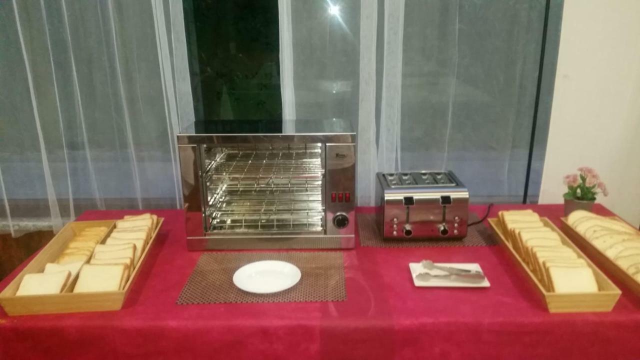 Hotel Ciudad De كوريلا المظهر الخارجي الصورة